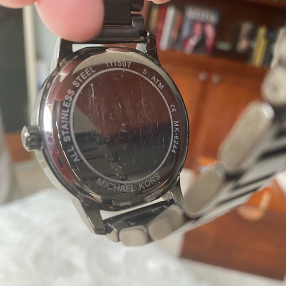 Michael Kors Pave Face Watch - Picture 5 of 7